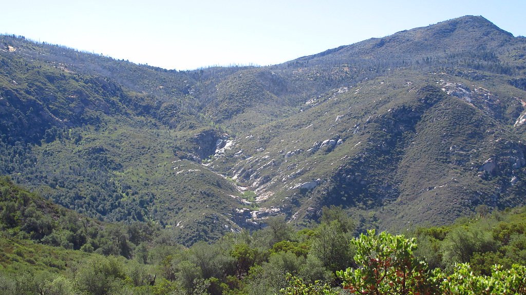 Lower Deer Creek Falls waterfall