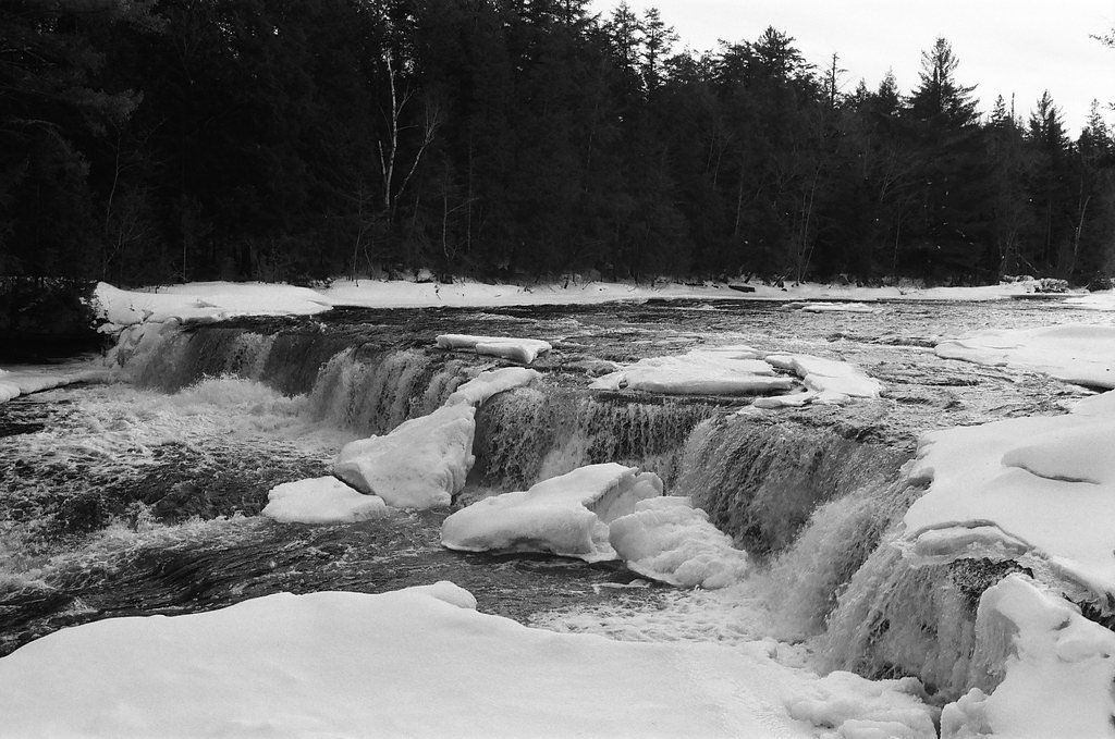 Lower Falls waterfall