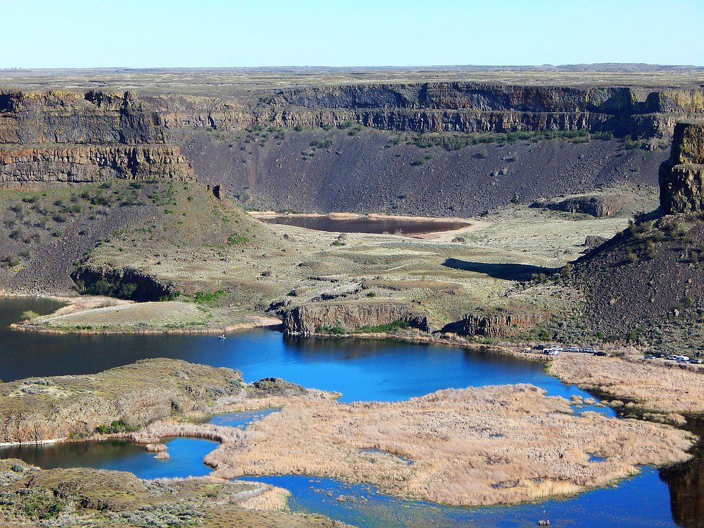 Lower Falls waterfall