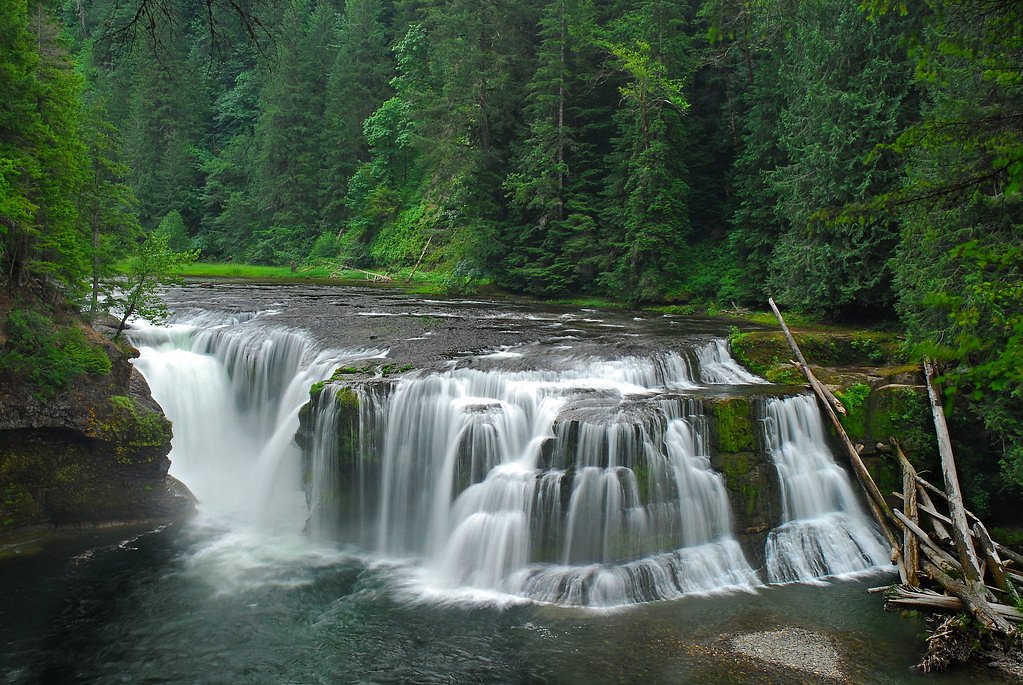 Lower Falls waterfall