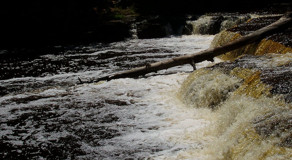 Lower Falls waterfall