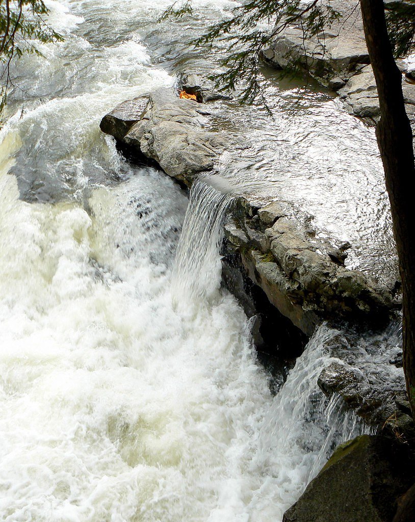 Lower Swallow Falls waterfall