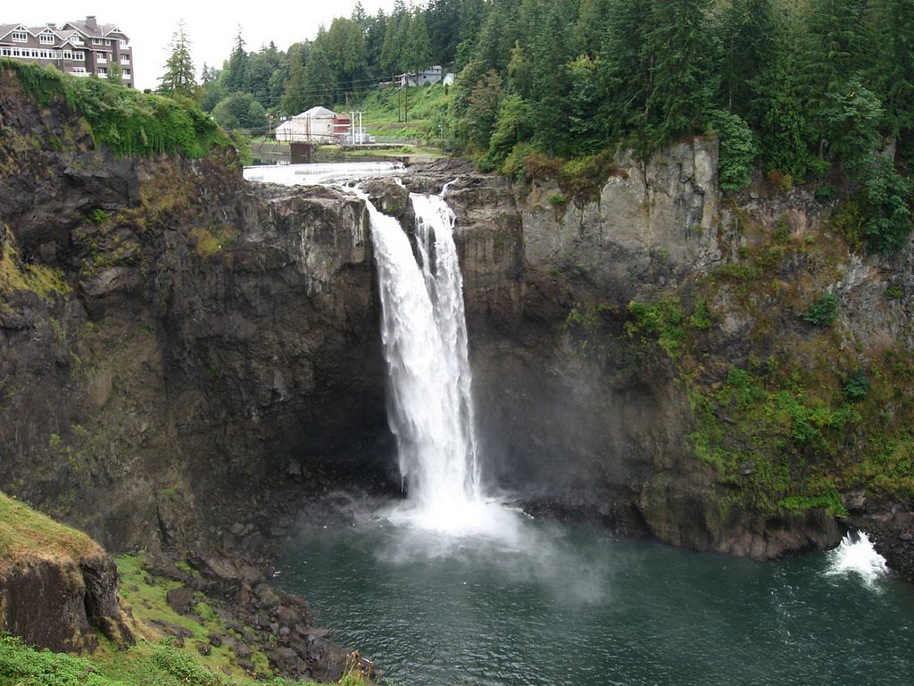 Maple Falls waterfall
