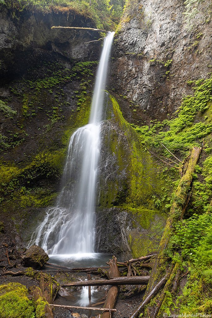 Marymere Falls waterfall