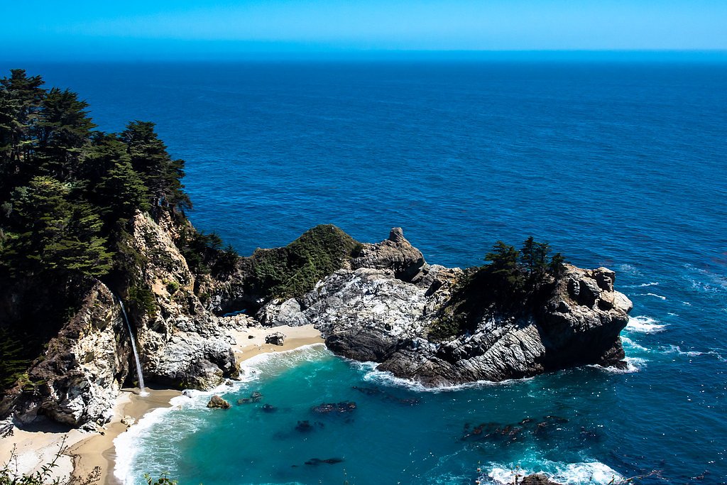 McWay Falls waterfall