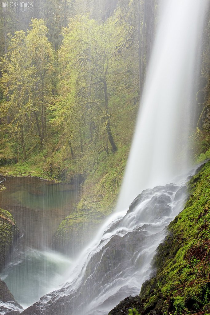 Middle Creek Falls waterfall
