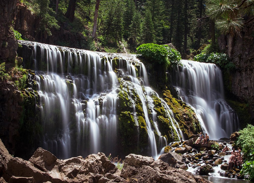 Middle Falls waterfall