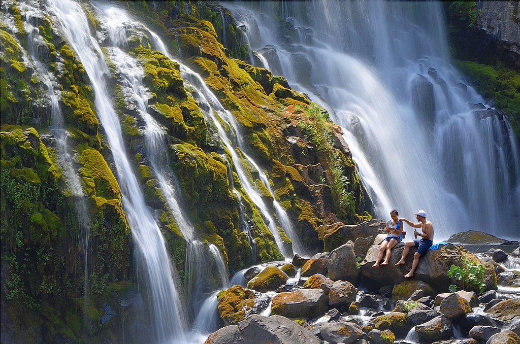Middle Falls waterfall