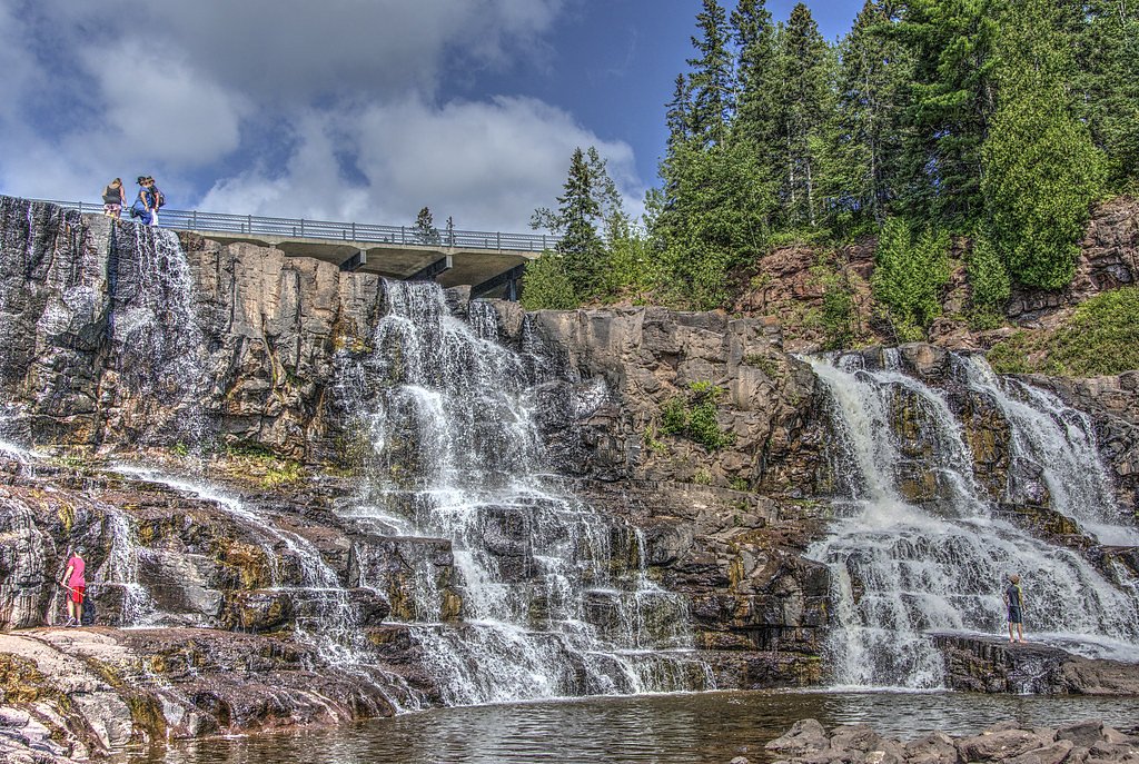 Middle Falls waterfall