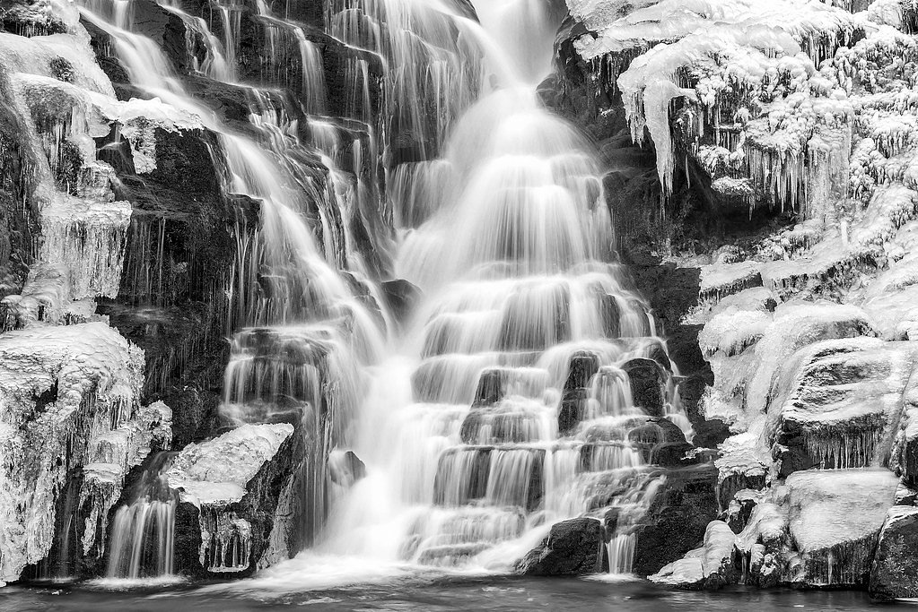 Middle Falls waterfall