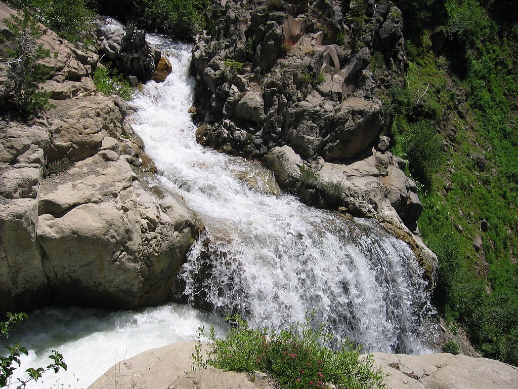Mill Creek Falls waterfall