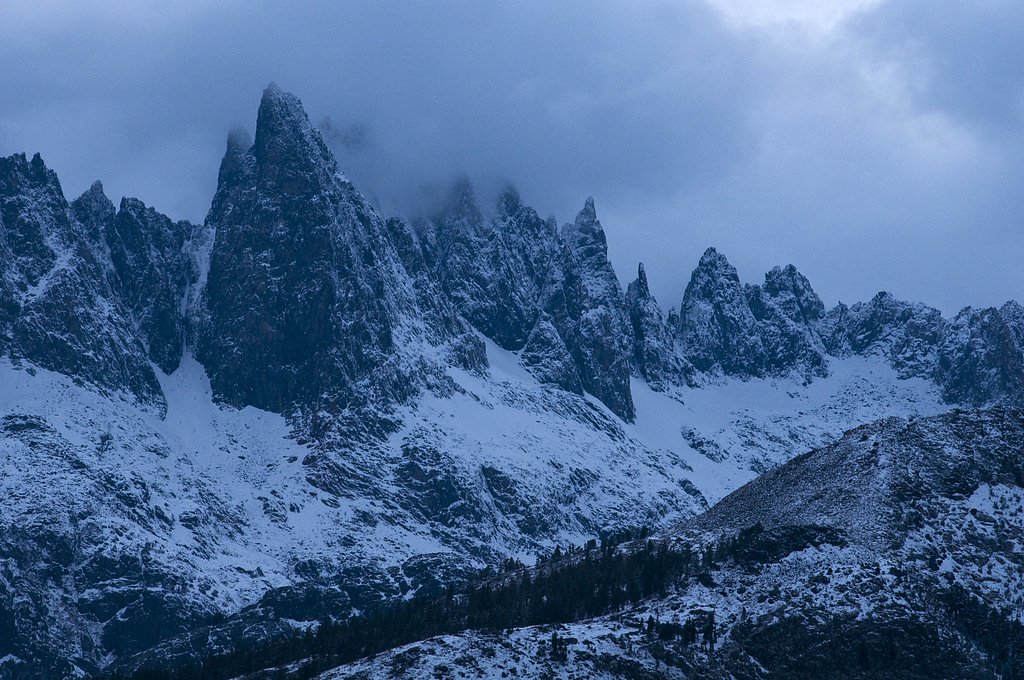 Minaret Falls waterfall