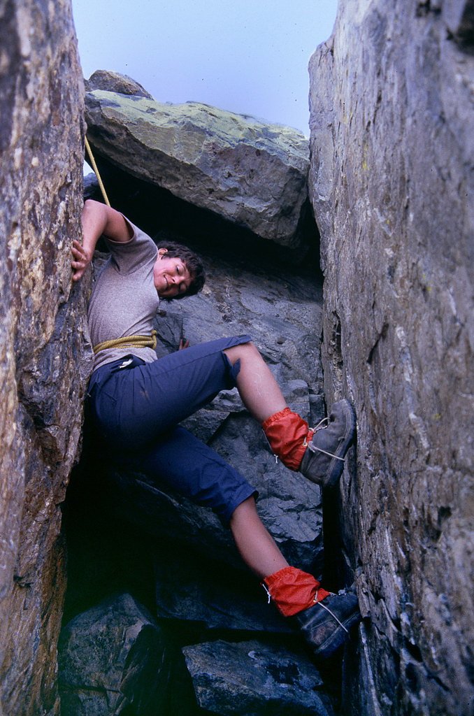 Minaret Falls waterfall