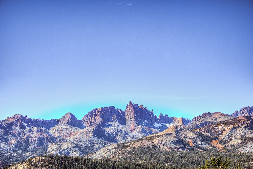 Minaret Falls waterfall