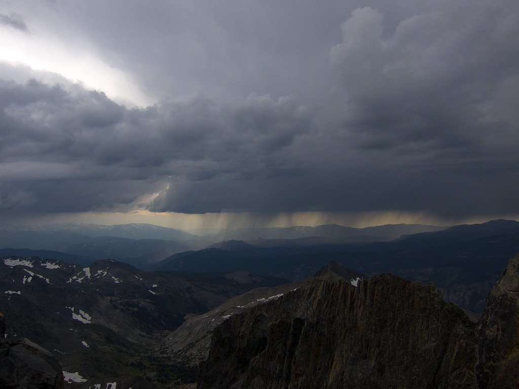 Minaret Falls waterfall