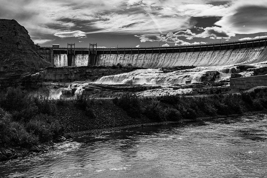 Missouri Falls waterfall
