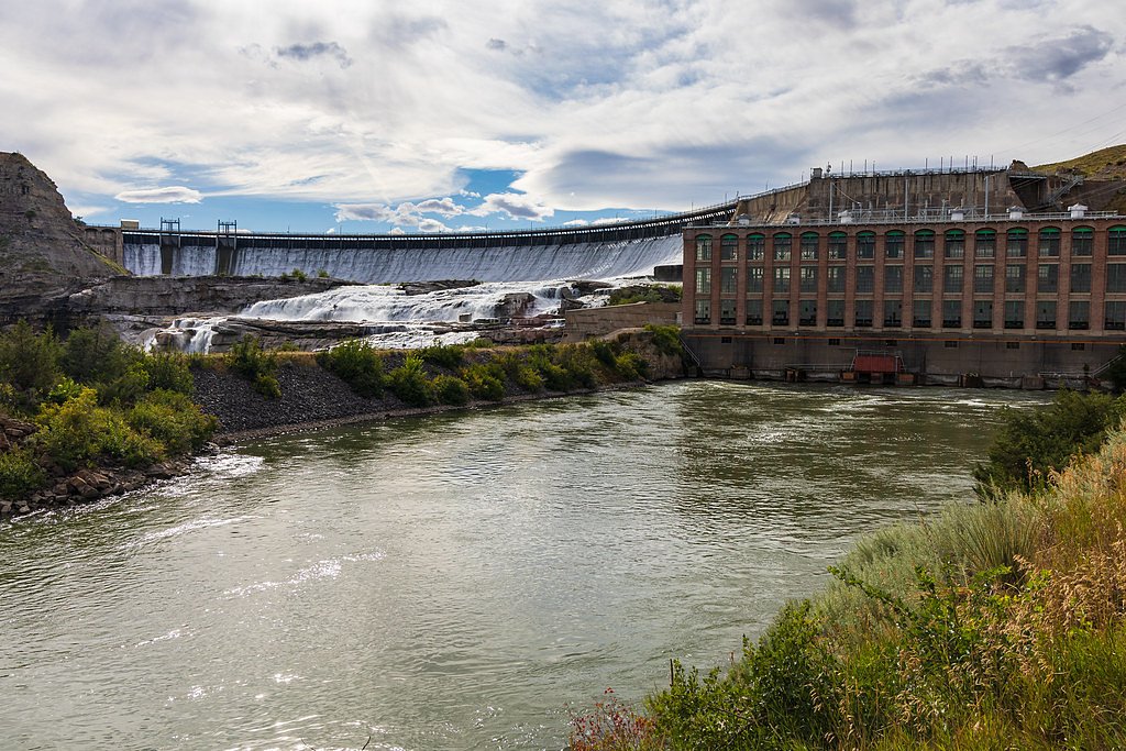 Missouri Falls waterfall