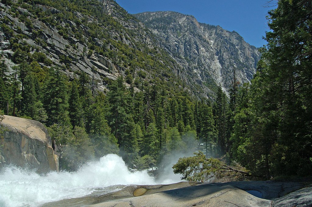 Mist Falls waterfall