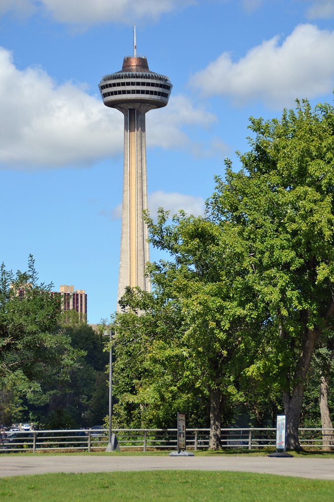 Monument Falls waterfall