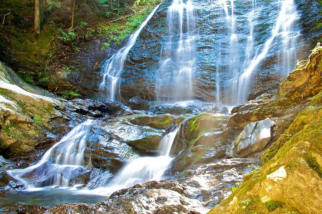 Moss Glen Falls waterfall