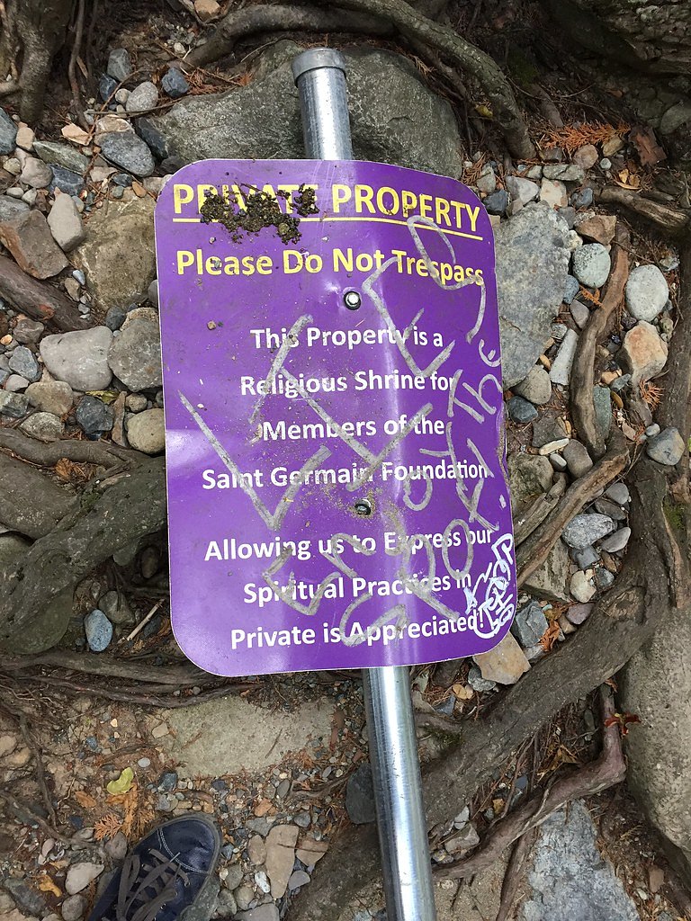 Mossbrae Falls waterfall