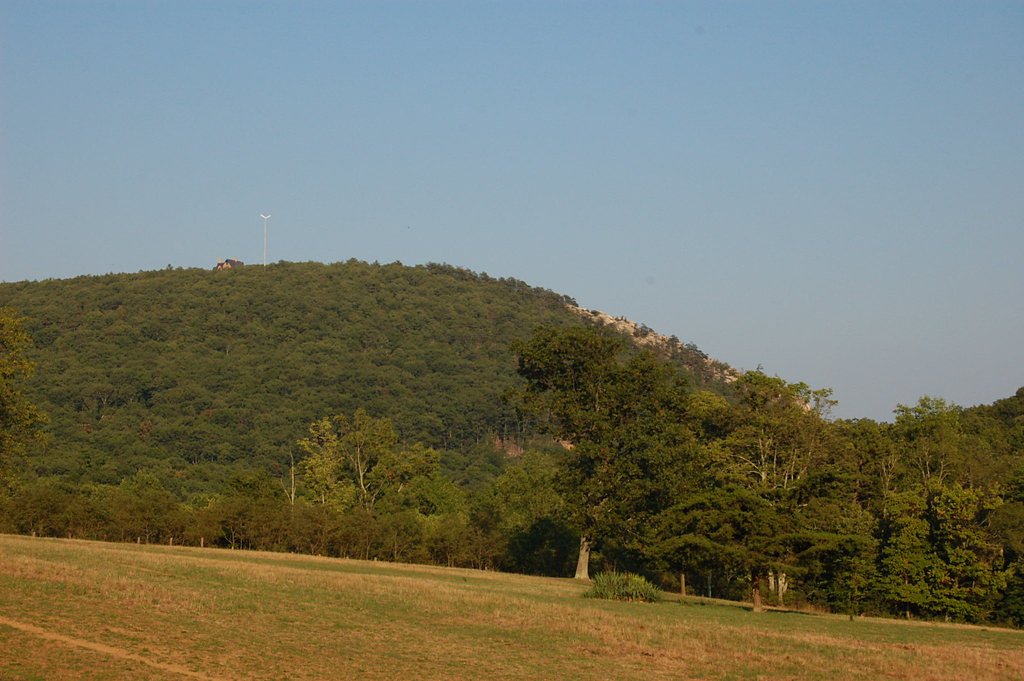 Mountain Falls waterfall