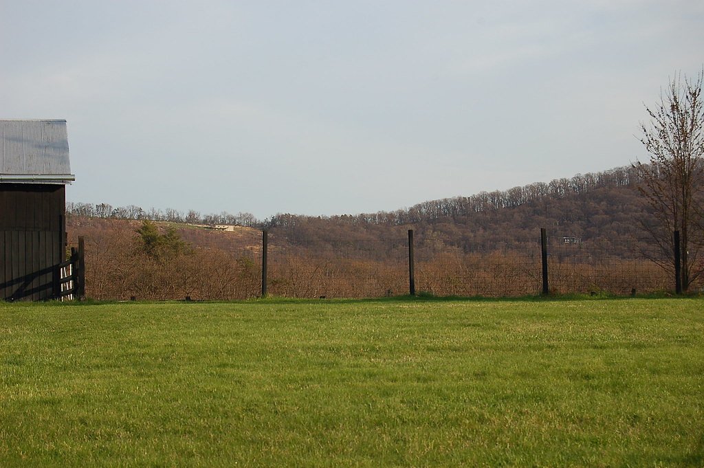 Mountain Falls waterfall