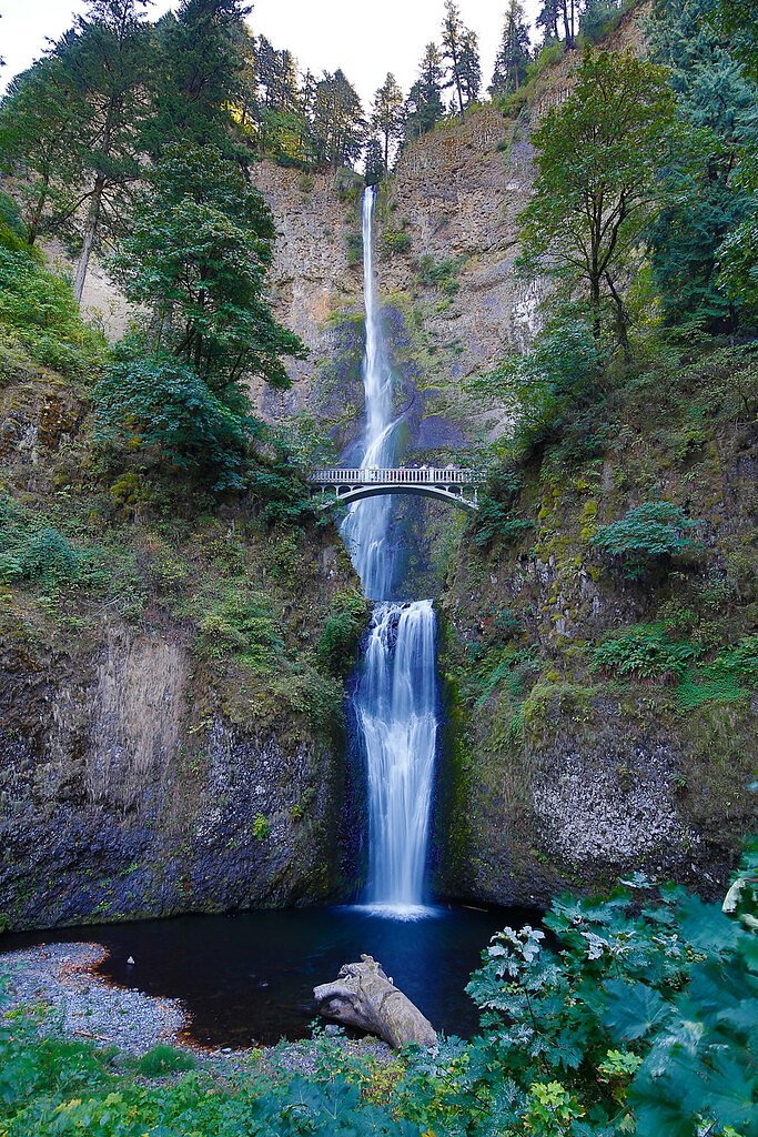 Multnomah Falls waterfall