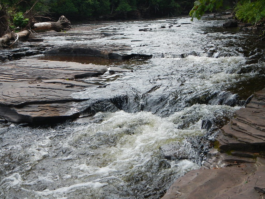Nawadaha Falls waterfall
