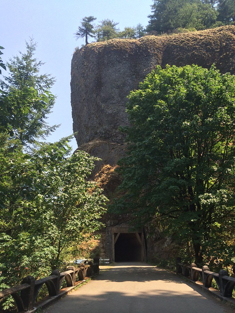 Oneonta Falls waterfall