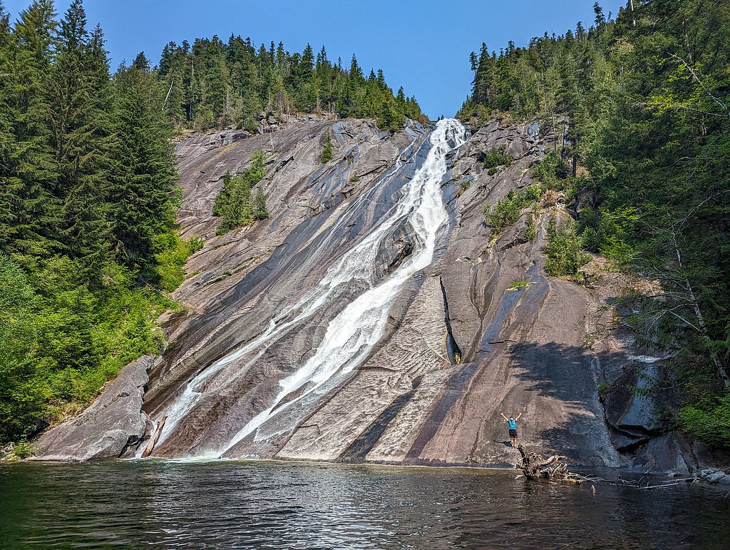 Otter Falls waterfall
