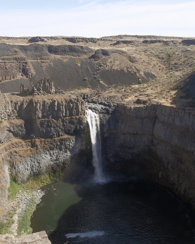 Palouse Falls waterfall