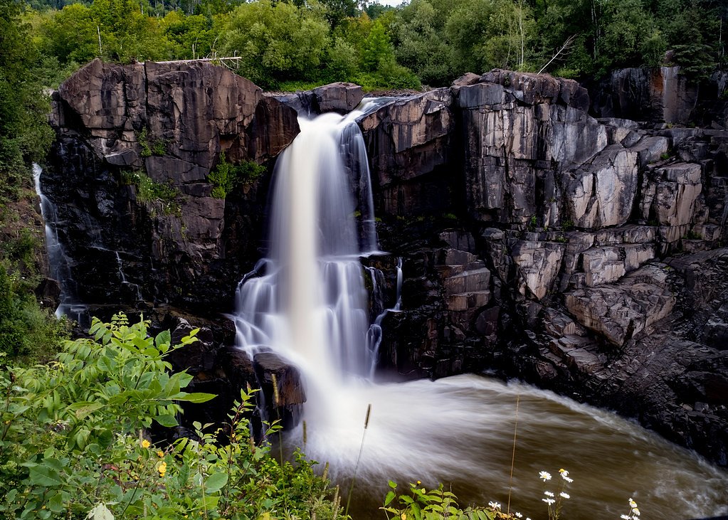 Pigeon Falls waterfall