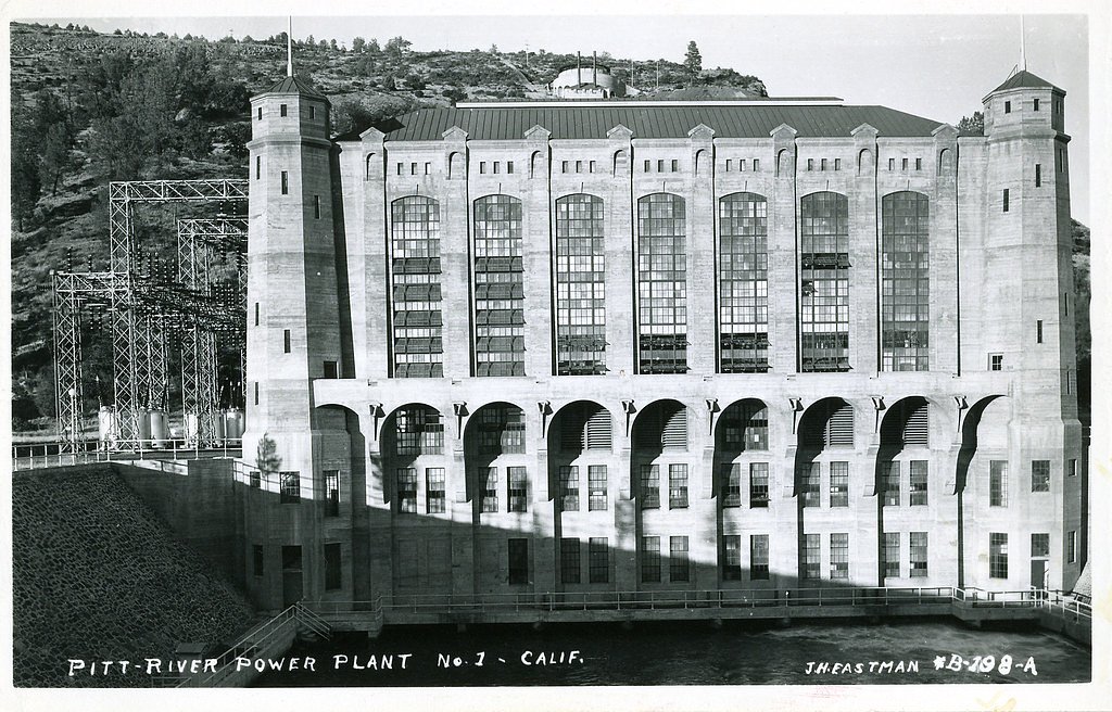 Pit River Falls waterfall