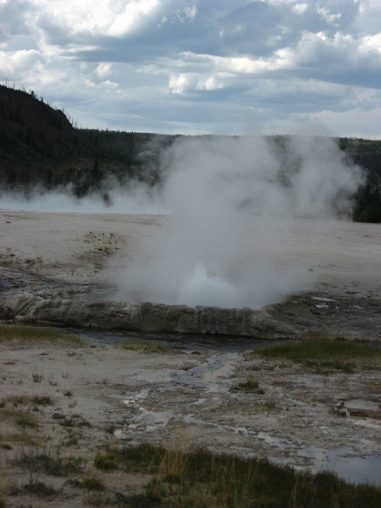 Plateau Falls waterfall