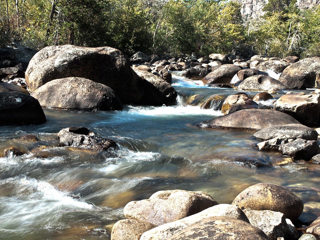 Popo Agie Falls waterfall