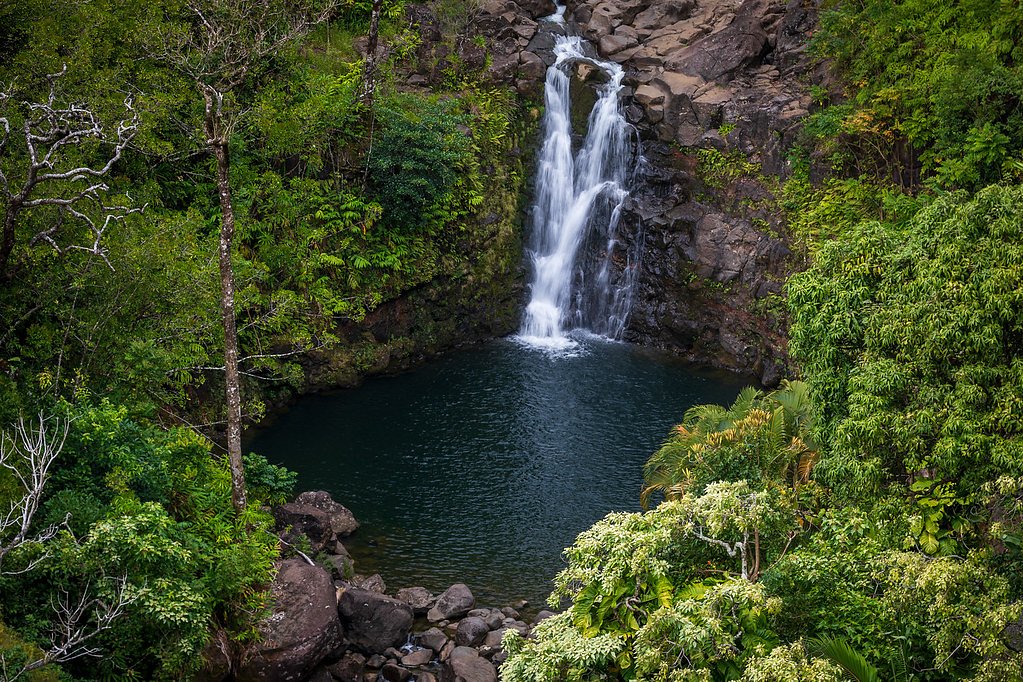 Puohokamoa Falls waterfall