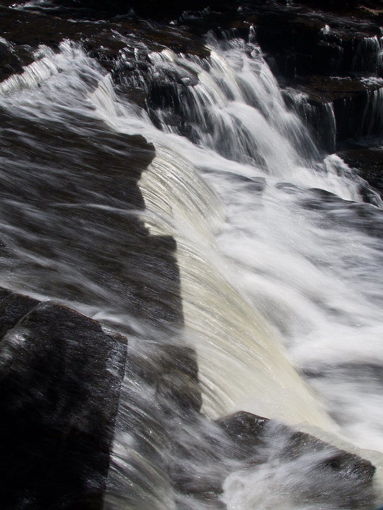 Quartzite Falls waterfall