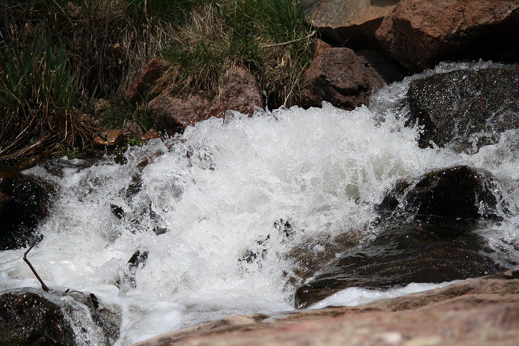 Rainbow Falls waterfall