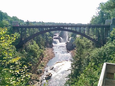 Rainbow Falls