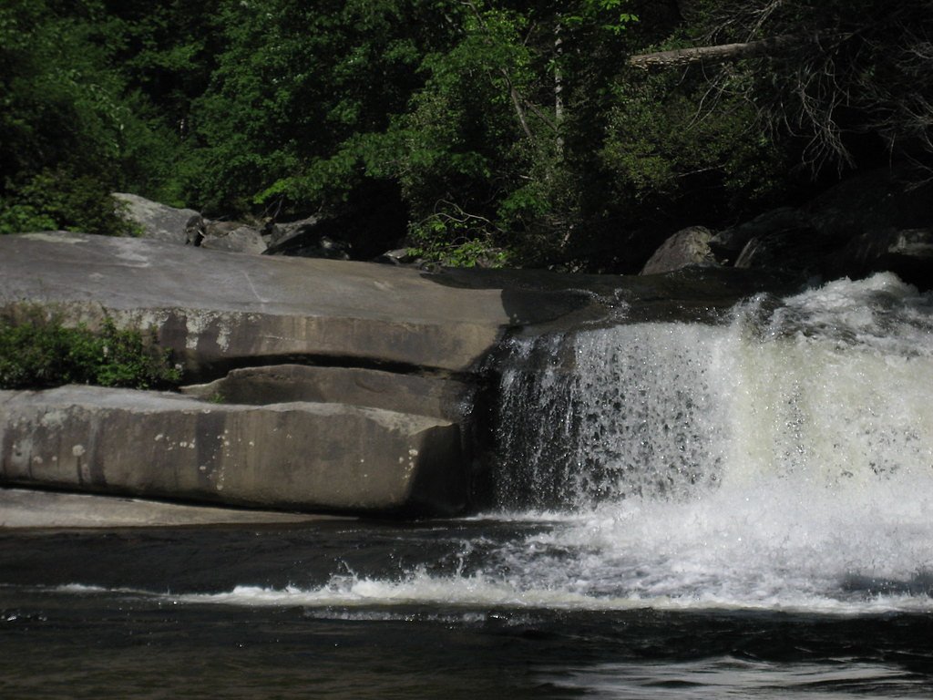 Rainbow Falls waterfall