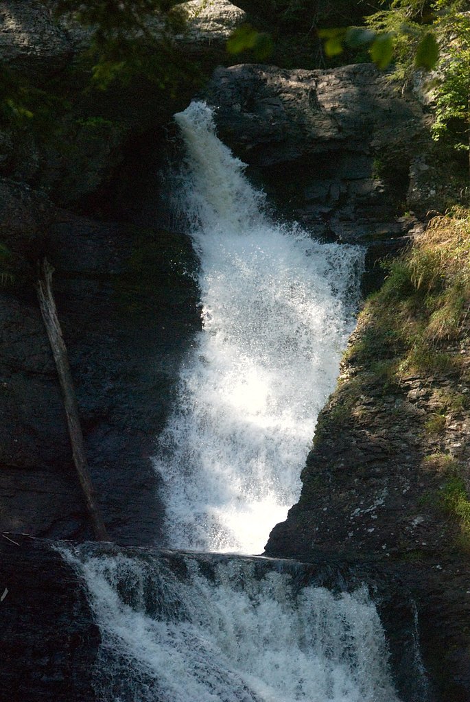 Raymondskill Falls waterfall