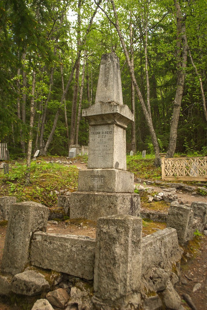 Reid Falls waterfall