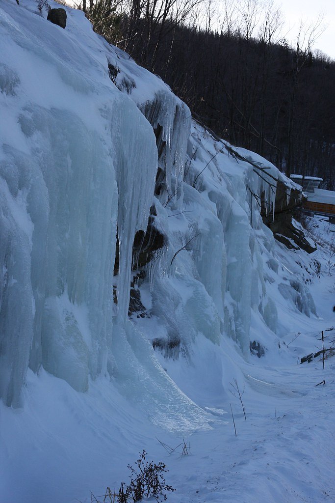 Rocky Falls waterfall