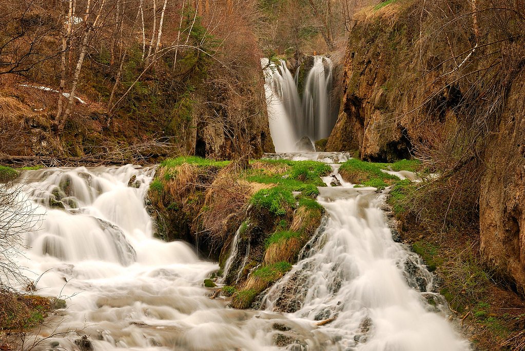 Roughlock Falls waterfall