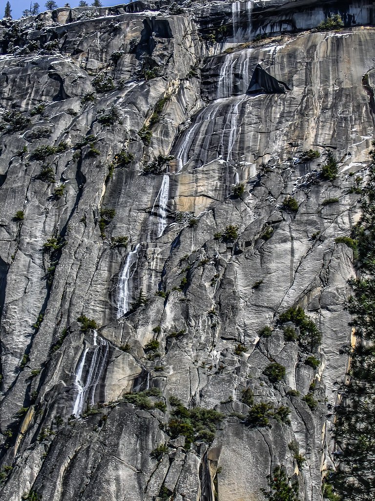 Royal Arch Cascade waterfall