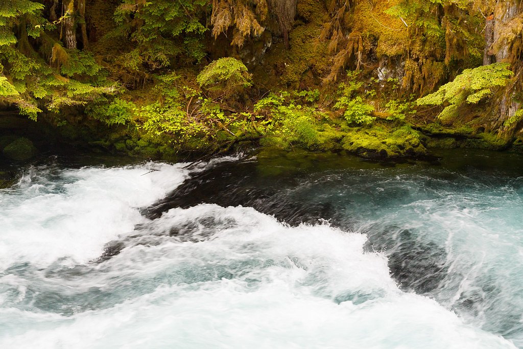 Sahalie Falls waterfall