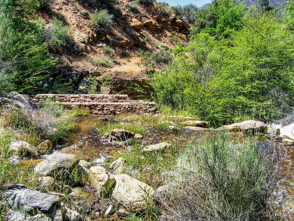 Salmon Creek Falls waterfall