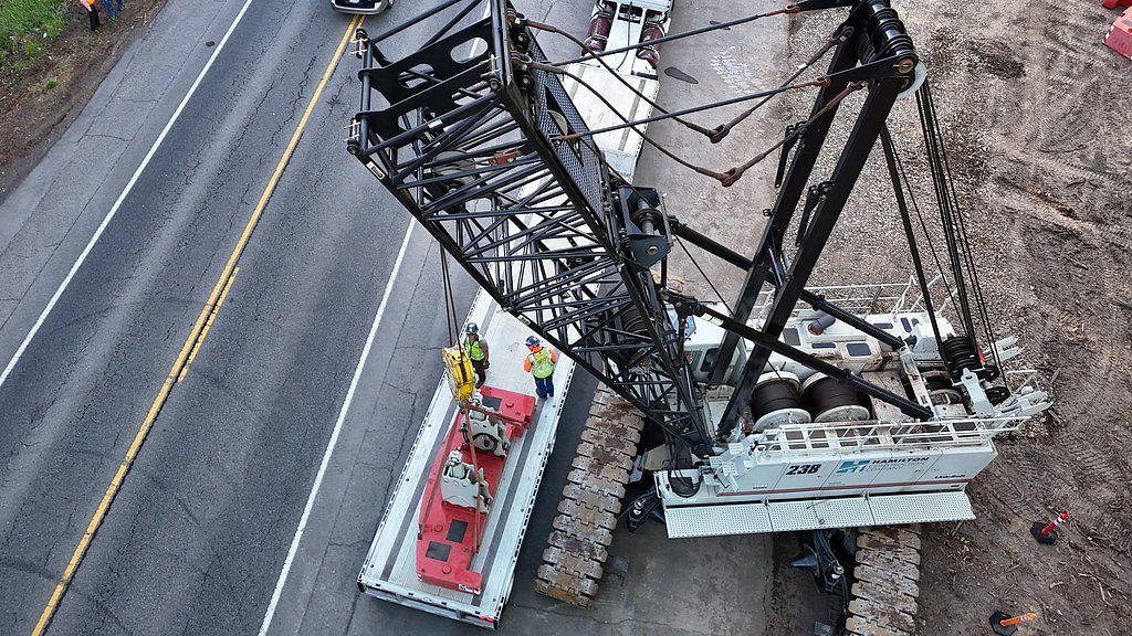Salt Creek Falls waterfall