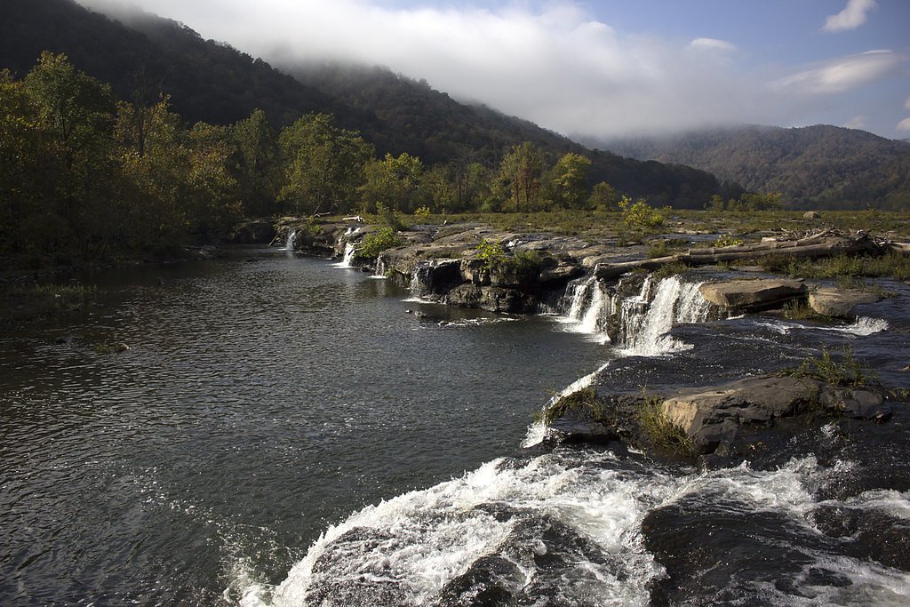 Sandstone Falls waterfall